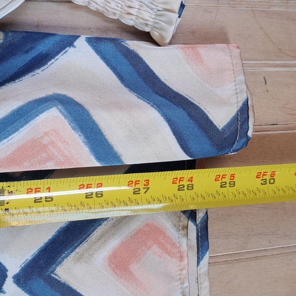 First Love By Lovelyn Abstract Geometric Print Blouse Long Puff Sleeve Satin - Picture 7 of 12